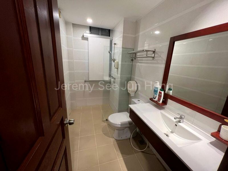 Master Room (Condo) for Rent in  Cherryloft - Image 9